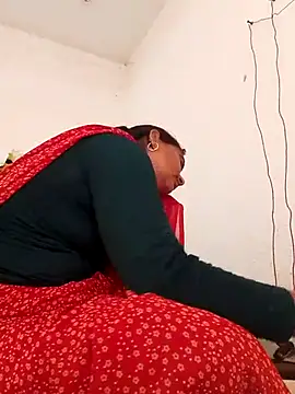 Snapshot of Suhani_hot12 chatting on 02.05.26 Suhani hot12 online show from 02.05.26