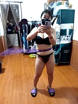 Helena-a online show from 04.10.26