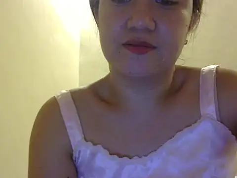 Snapshot of Lovelyclaya chatting on 09.27.25 Lovelyclaya online show from 09.27.25