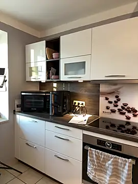 Hotmilfhamburg1 online show from 04.26.26