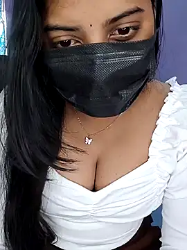 Snapshot of Telugu_sweet_couple_345 chatting on 02.13.26 Telugu sweet couple 345 online show from 02.13.26