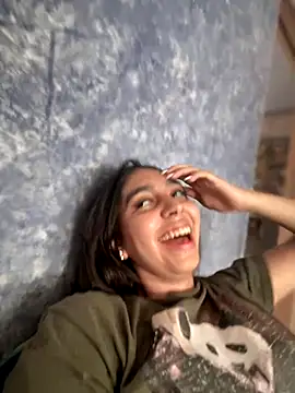 Snapshot of PaolaThompson chatting on 10.06.25 PaolaThompson online show from 10.06.25