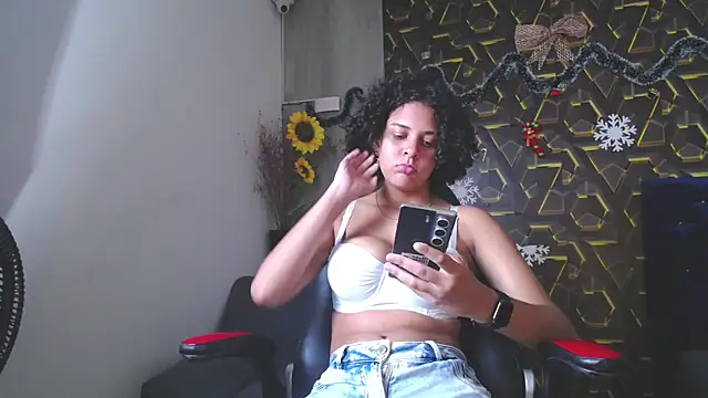 miss leidy  online show from 01.13.26