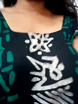 Snapshot of Hot-Jasmin chatting on 10.19.25 Hot-Jasmin online show from 10.19.25