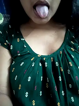 Snapshot of Hot-Jasmin chatting on 11.16.25 Hot-Jasmin online show from 11.16.25