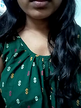 Snapshot of Hot-Jasmin chatting on 12.19.25 Hot-Jasmin online show from 12.19.25