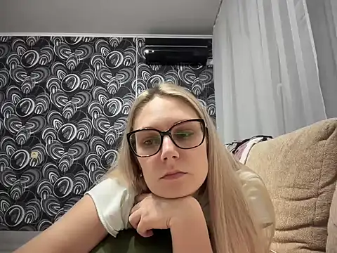 NikexPretty online show from 11.02.25