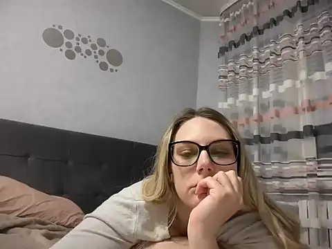 NikexPretty online show from 03.12.26