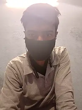 Snapshot of GirlsCrush_ chatting on 01.13.26 GirlsCrush online show from 01.13.26