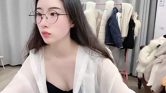 Freya7777 online show from 01.18.26