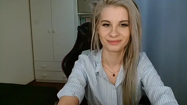 KristineGlow online show from 05.27.26