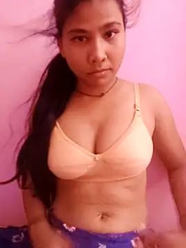 Snapshot of Vaani_Cutie chatting on 06.14.26 Vaani Cutie online show from 06.14.26