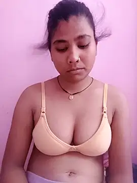 Snapshot of Vaani_Cutie chatting on 06.21.26 Vaani Cutie online show from 06.21.26