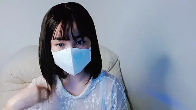 Snapshot of Zinzin_chan chatting on 09.16.25 Zinzin chan online show from 09.16.25