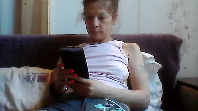 Snapshot of Milana38 chatting on 07.08.26 Milana38 online show from 07.08.26