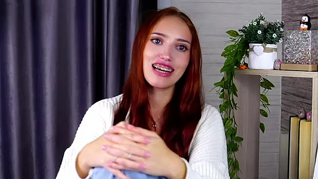 Snapshot of BlancaTruog chatting on 09.11.25 BlancaTruog online show from 09.11.25