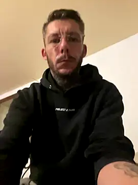 Snapshot of pimousssse chatting on 11.01.25 pimousssse online show from 11.01.25