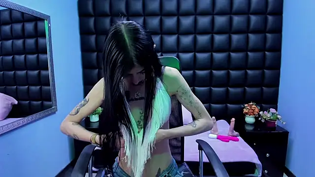 Dulce Miaa  online show from 02.02.26