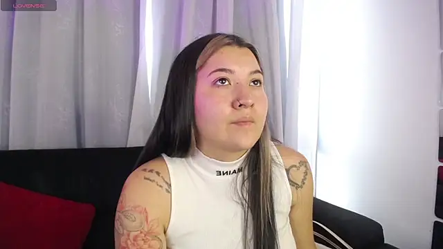 Annie A  online show from 09.22.25