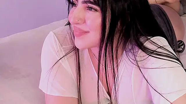 Snapshot of Camila_Matinez_ chatting on 10.24.25 Camila Matinez online show from 10.24.25