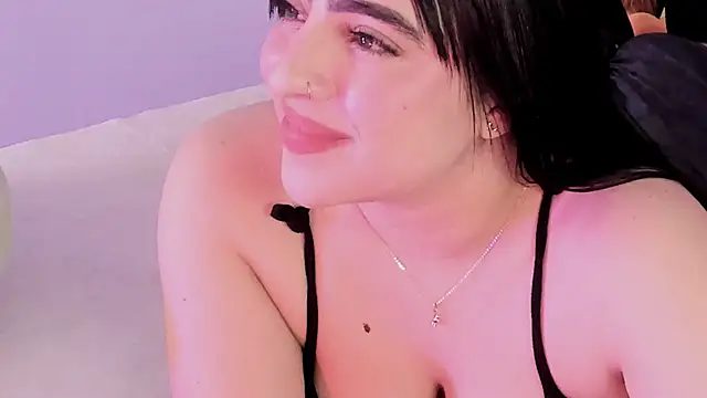 Camila Matinez  online show from 01.15.26