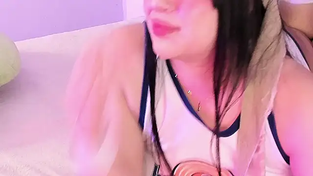 Camila Matinez  online show from 02.26.26