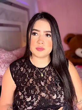 Snapshot of Emiily_Moore1 chatting on 09.19.25 Emiily Moore1 online show from 09.19.25