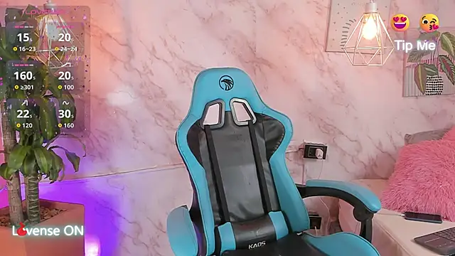 cristal herrera  online show from 10.09.25