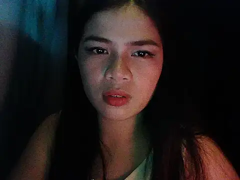 Snapshot of Zachariah_05 chatting on 03.12.26 Zachariah 05 online show from 03.12.26