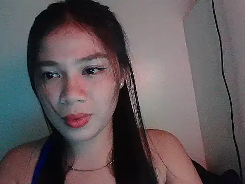 Snapshot of Zachariah_05 chatting on 05.16.26 Zachariah 05 online show from 05.16.26