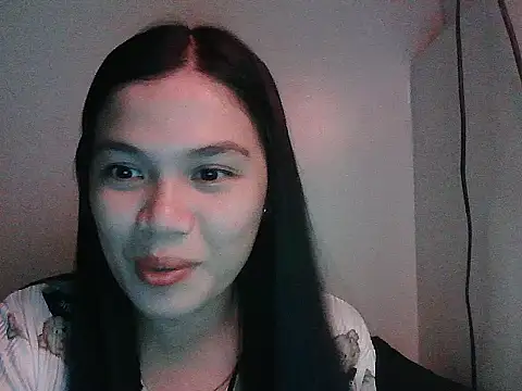Snapshot of Zachariah_05 chatting on 05.21.26 Zachariah 05 online show from 05.21.26