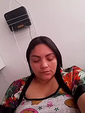 tiffany Johnson1 online show from 09.17.25