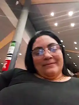 tiffany Johnson1 online show from 10.21.25