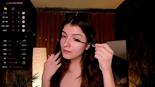 Snapshot of amy_cute_cat chatting on 11.19.25 amy cute cat online show from 11.19.25