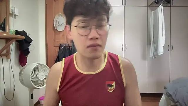 Passionatetwink2 online show from 09.22.25