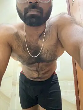 DJLOVE280825 online show from 04.13.26