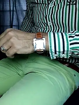 Snapshot of chocolate_alone chatting on 09.24.25 chocolate alone online show from 09.24.25