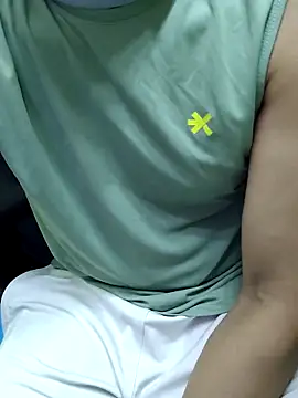 Snapshot of chocolate_alone chatting on 11.03.25 chocolate alone online show from 11.03.25