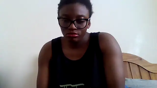 Snapshot of SexyGemBeautyX chatting on 09.20.25 SexyGemBeautyX online show from 09.20.25