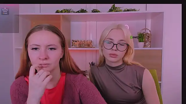 mila glow1 online show from 10.16.25