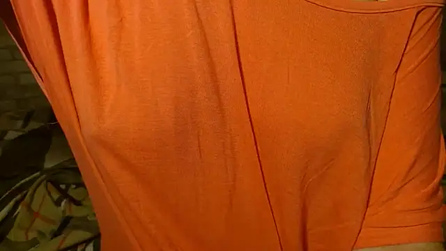 Snapshot of LorraineOSun chatting on 06.17.26 LorraineOSun online show from 06.17.26