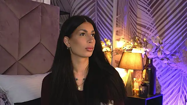 Snapshot of EvaRhea chatting on 02.13.26 EvaRhea online show from 02.13.26