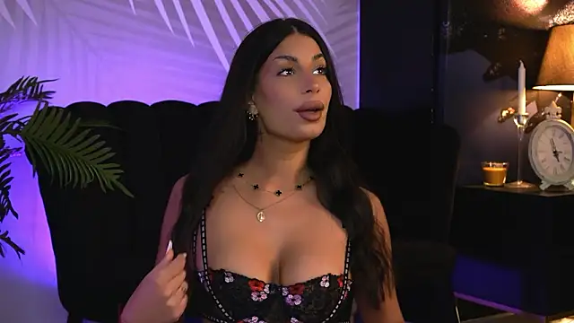 Snapshot of EvaRhea chatting on 03.02.26 EvaRhea online show from 03.02.26