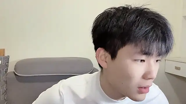 xiaoyang5200 online show from 11.30.25