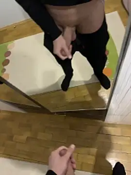 doyumsuz3131 online show from 04.23.26