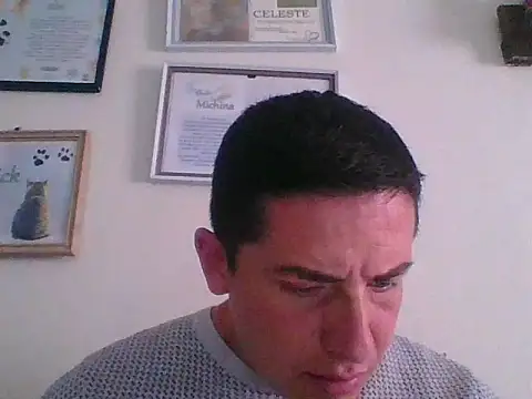 Snapshot of mickseb89 chatting on 03.10.26 mickseb89 online show from 03.10.26