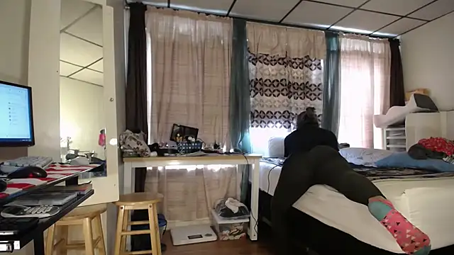 Snapshot of ANALTRAINING4U2 chatting on 03.06.25 ANALTRAINING4U2 online show from 03.06.25