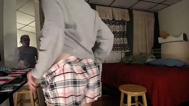 Snapshot of ANALTRAINING4U2 chatting on 03.16.25 ANALTRAINING4U2 online show from 03.16.25