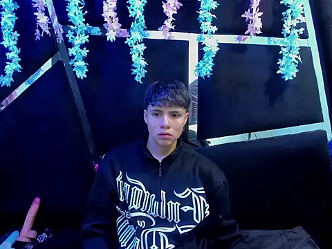 Bruno Cruzz online show from 09.12.25