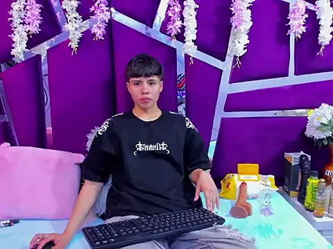 Bruno Cruzz online show from 11.19.25